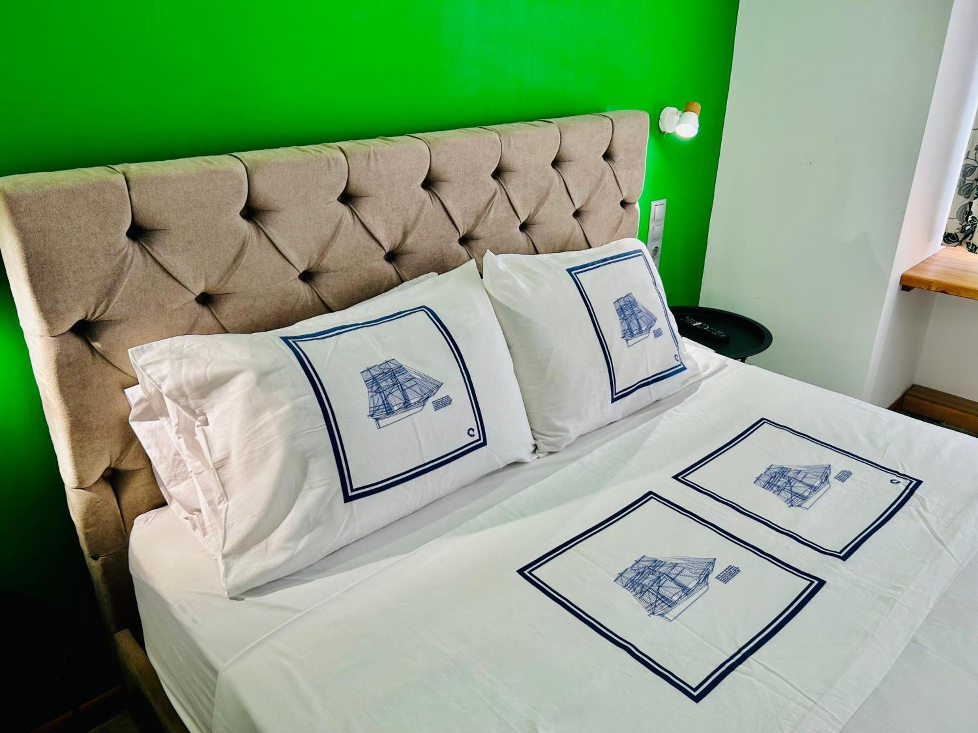 Casa Verde Di Giorgio 10 Mins Walk From Piraeus Port Zewnętrze zdjęcie